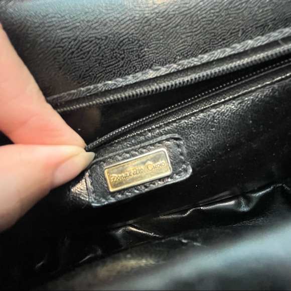 Donatello | Leather Crossbody Purse - Picture 11 of 16